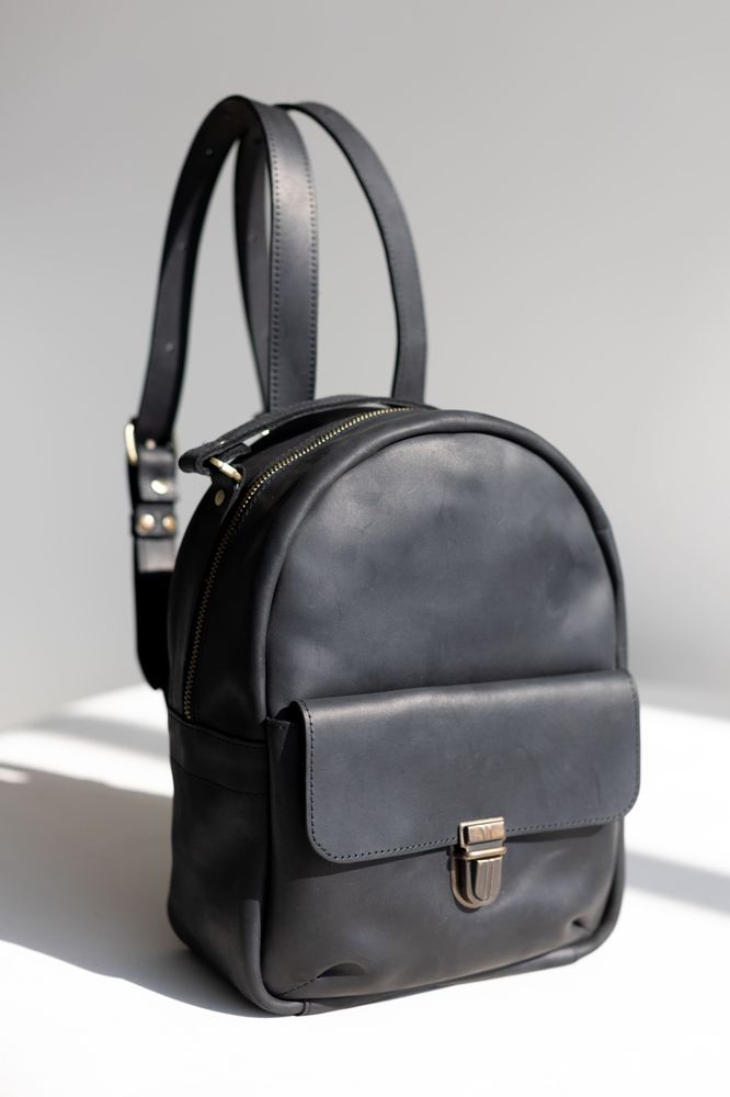 Жіночий міні-рюкзак ручної роботи арт.520 з натуральної вінтажної шкіри чорного кольору 520_khaki Boorbon