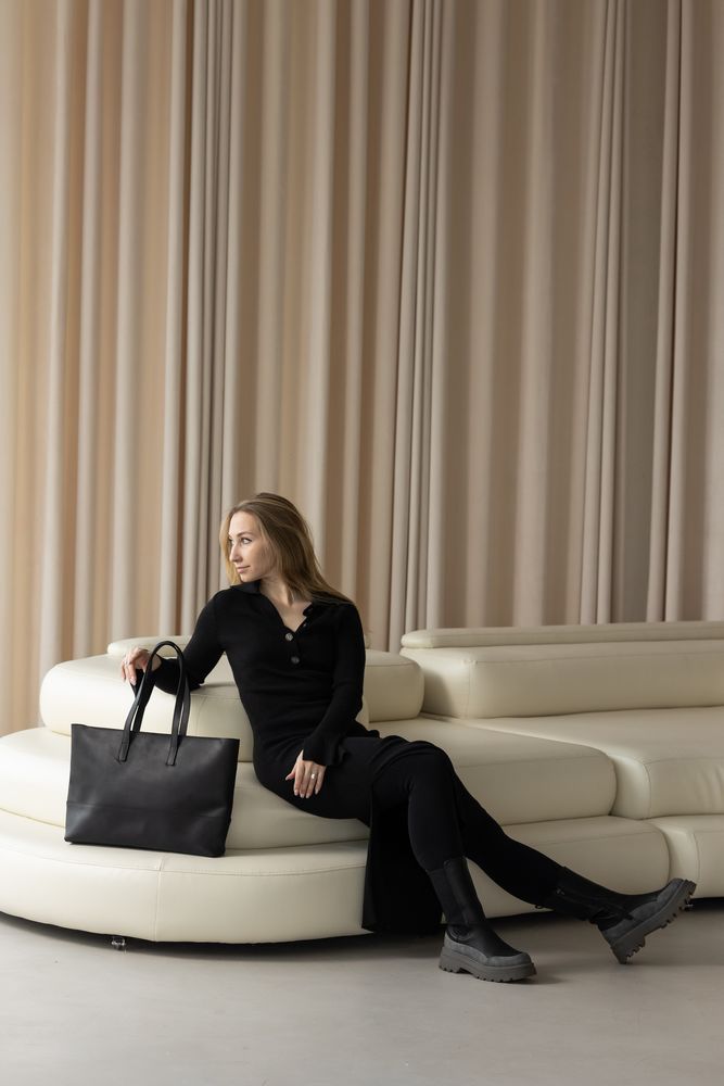 Вместительная женская сумка шоппер арт. 603i черного цвета из натуральной винтажной кожи 603i_black_crzhh Boorbon