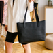 Вместительная женская сумка шоппер арт. 603i черного цвета из натуральной кожи с легким матовым эффектом 603i_black_crzhh фото 1 Boorbon