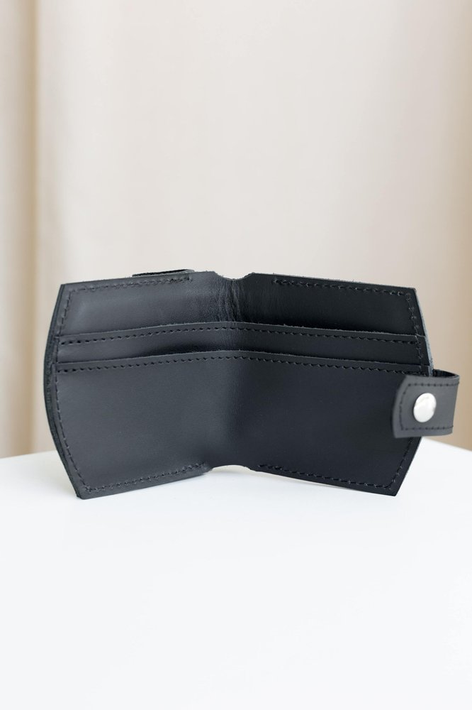 Мініатюрний гаманець ручної роботи арт. 107 чорного кольору із натуральної матової шкіри 107_fist Boorbon
