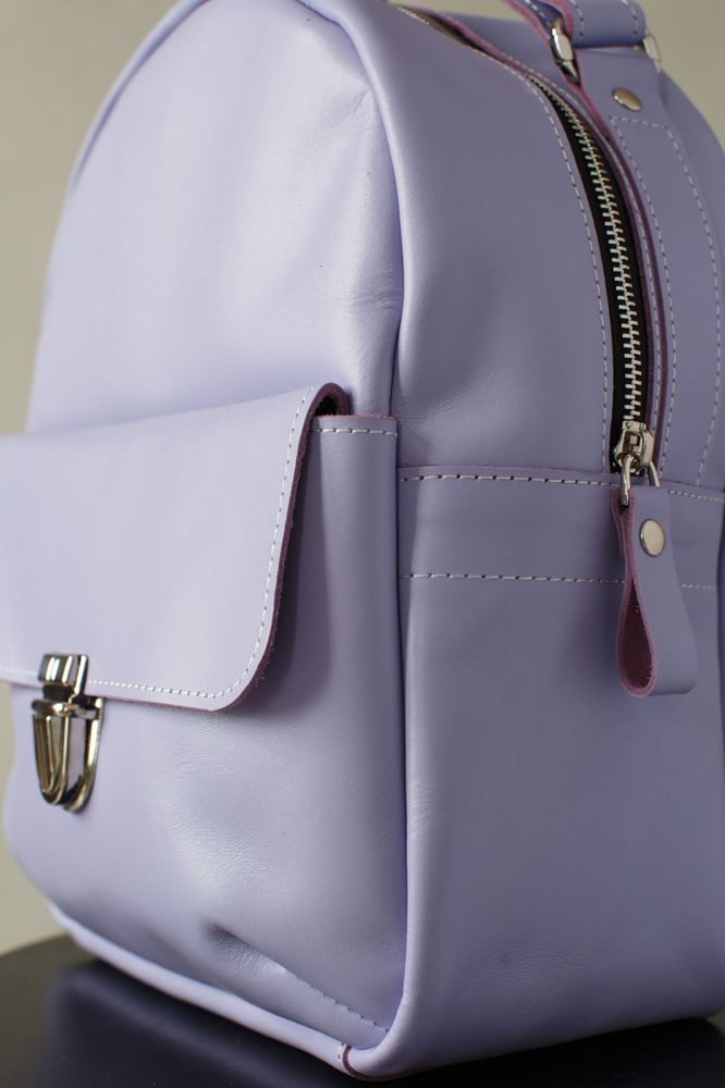 Женский мини-рюкзак ручной работы арт.520 из натуральной кожи с легким глянцевым эффектом лавандового цвета 520_khaki Boorbon