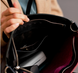Жіноча сумка через плече ручної роботи арт. Z005 з натуральної шкіри з ефектом легкого глянцю червоного кольору z005_red фото 5 Boorbon