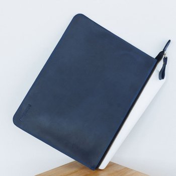Чохол для MacBook ручної роботи арт. Alfred із натуральної вінтажної шкіри синього кольору