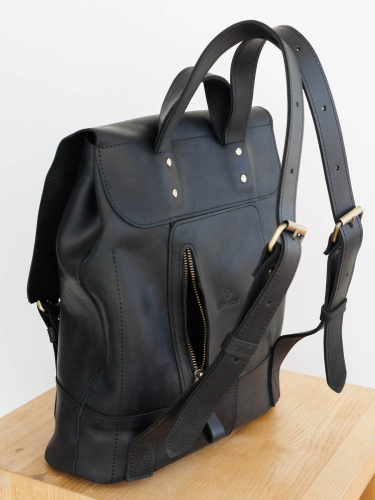 Універсальний рюкзак ручної роботи арт. 507 з натуральної вінтажної шкіри чорного кольору 507_brown_crh Boorbon