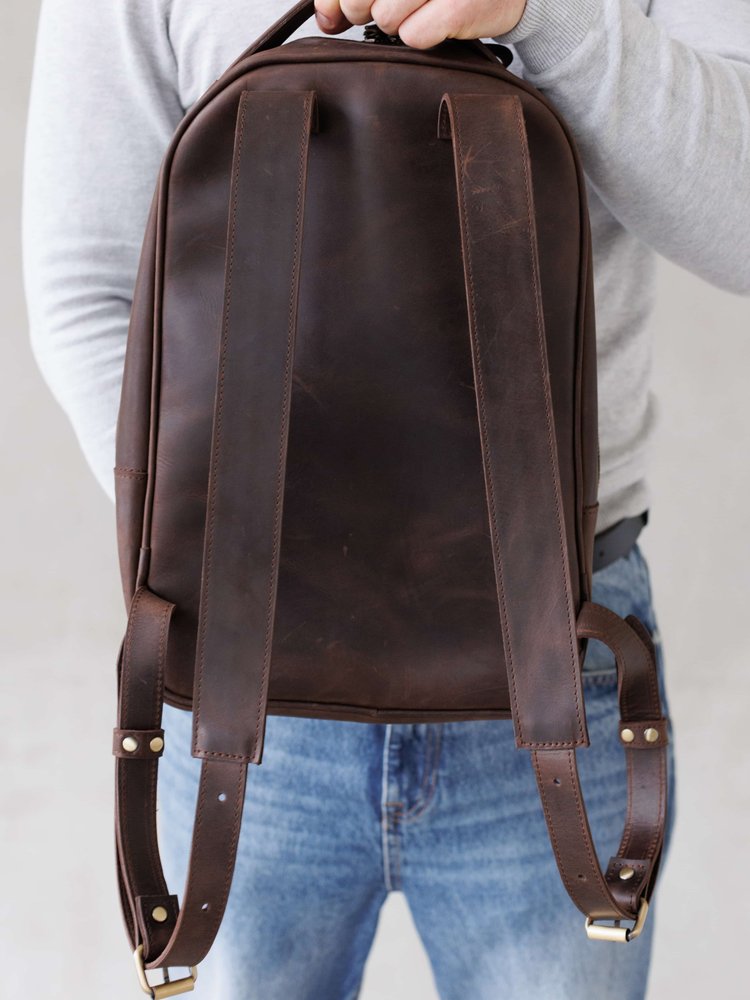 Стильный минималистичный рюкзак арт. Well ручной работы из натуральной винтажной кожи коричневого цвета Well_black Boorbon