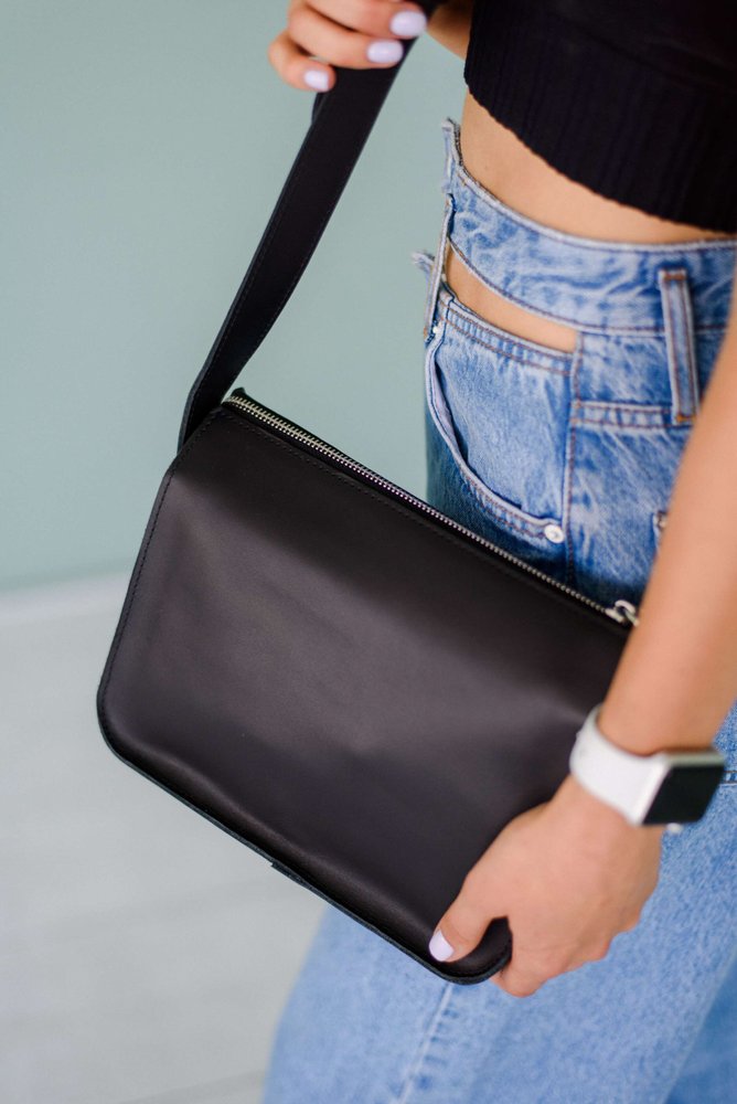 Универсальная женская сумка в минималистичном стиле арт. 627 ручной работы из натуральной кожи с матовым эффектом черного цвета 627_bordo Boorbon
