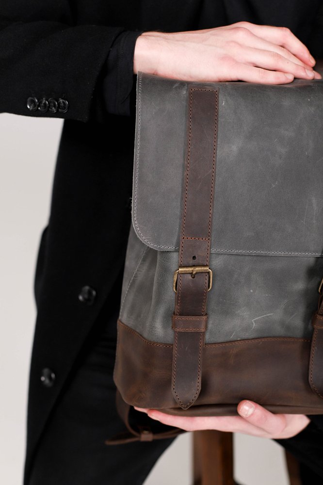 Універсальний чоловічий рюкзак ручної роботи арт. 507 з натуральної вінтажної шкіри темно-сірого кольору 507_grey_crazy Boorbon