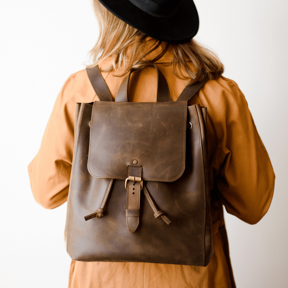 Витончений жіночий рюкзак ручної роботи арт. 521 із натуральної вінтажної шкіри коричневого кольору 521_brown Boorbon
