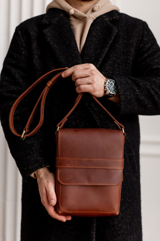 Мужская сумка мессенджер через плечо арт. 608 ручной работы из натуральной винтажной кожи коньячного цвета 608_black Boorbon