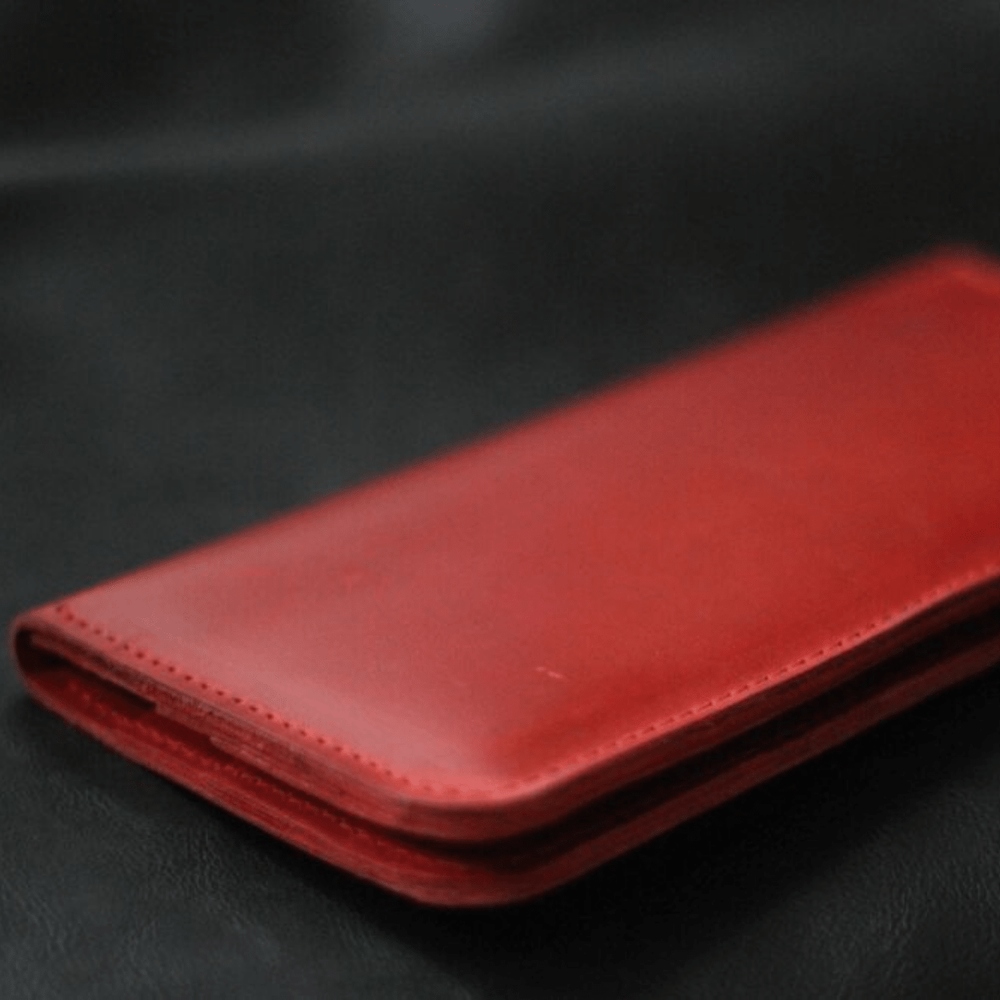 Просте і зручне портмоне ручної роботи арт. 206 червоного кольору з натуральної шкіри з легким глянцевим ефектом 206_red Boorbon