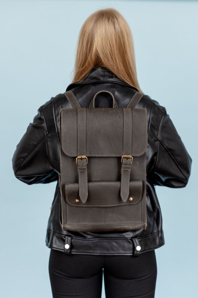 Місткий жіночий рюкзак ручної роботи арт. 510 з натуральної вінтажної шкіри темно-сірого кольору 510_bordo Boorbon