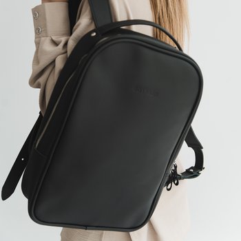 Стильный минималистичный рюкзак арт. Well ручной работы из натуральной полуматовой кожи черного цвета