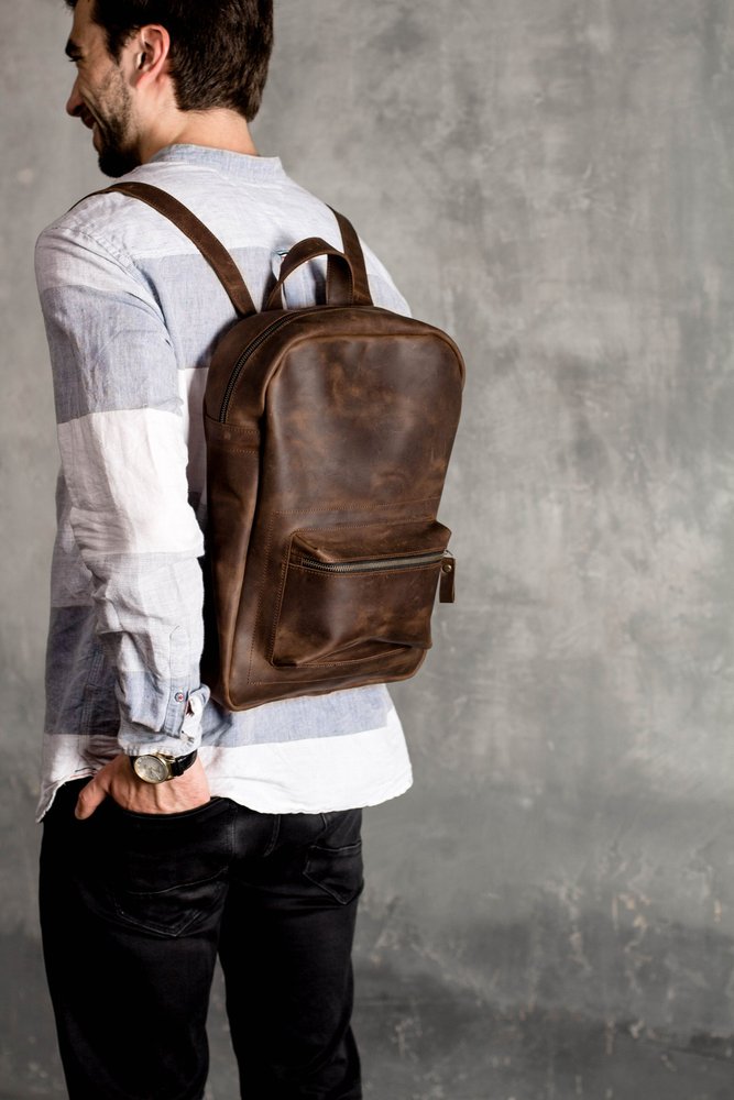 Мужской городской рюкзак ручной работы арт. 511 из натуральной винтажной кожи коричневого цвета 511_bordo Boorbon