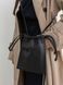 Мініатюрна сумка крос-боді на затяжках арт. Pouch з натуральної гладкої м'якої шкіри чорного кольору pouch_black_bronx фото 2 Boorbon