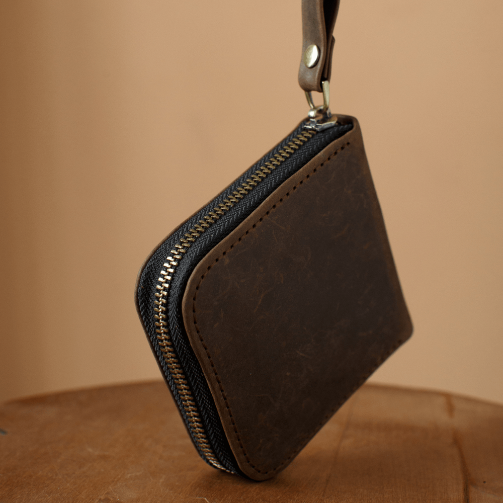 Компактний гаманець ручної роботи арт. 216 Petty коричневого кольору з натуральної вінтажної шкіри 216petty_brown Boorbon