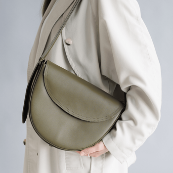 Элегантна жіноча сумка арт. 631 із натуральної шкіри із легким матовим ефектом кольору хакі