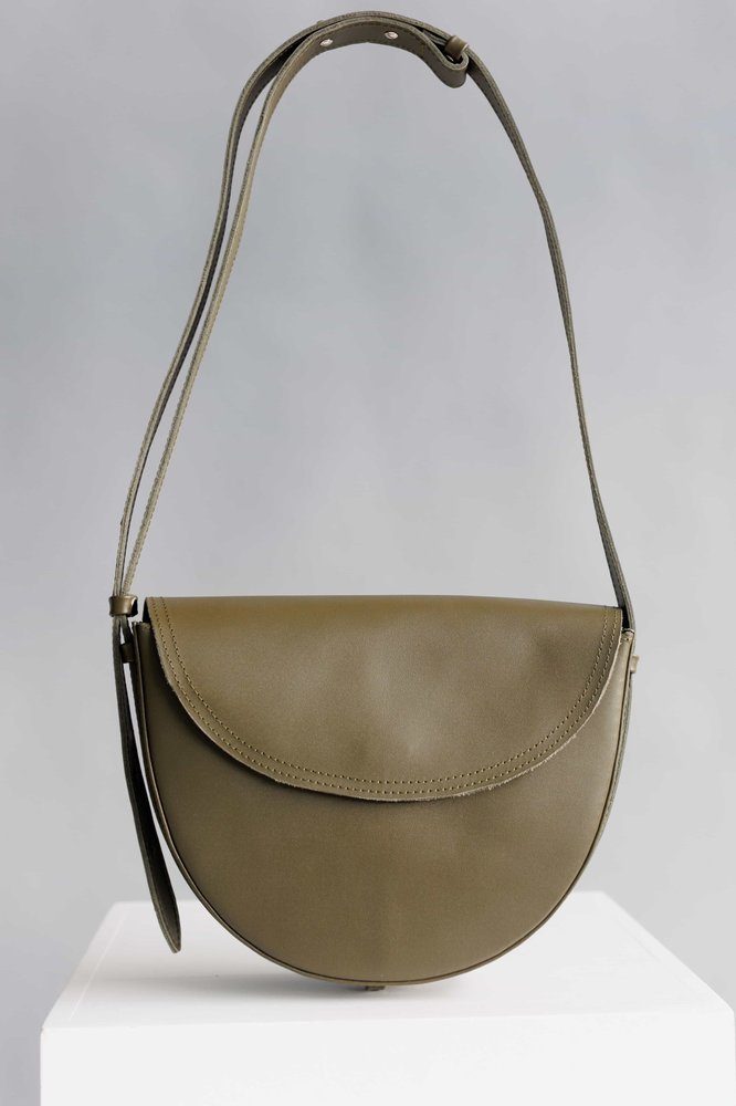 Элегантна жіноча сумка арт. 631 із натуральної шкіри із легким матовим ефектом кольору хакі