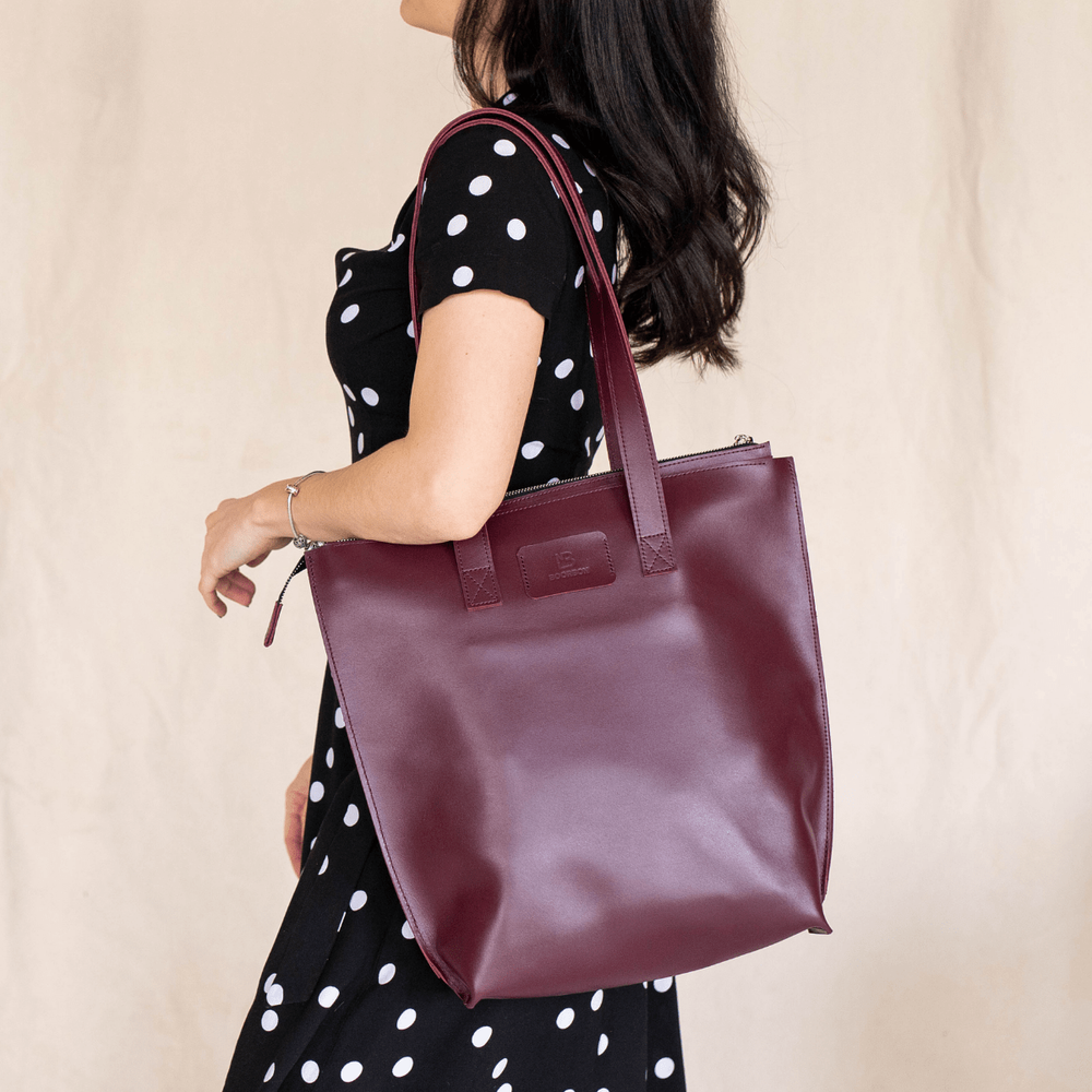 Универсальная женская сумка шоппер арт. Romy ручной работы из бордовой натуральной кожи с эффектом легкого глянца Romy_bordo Boorbon