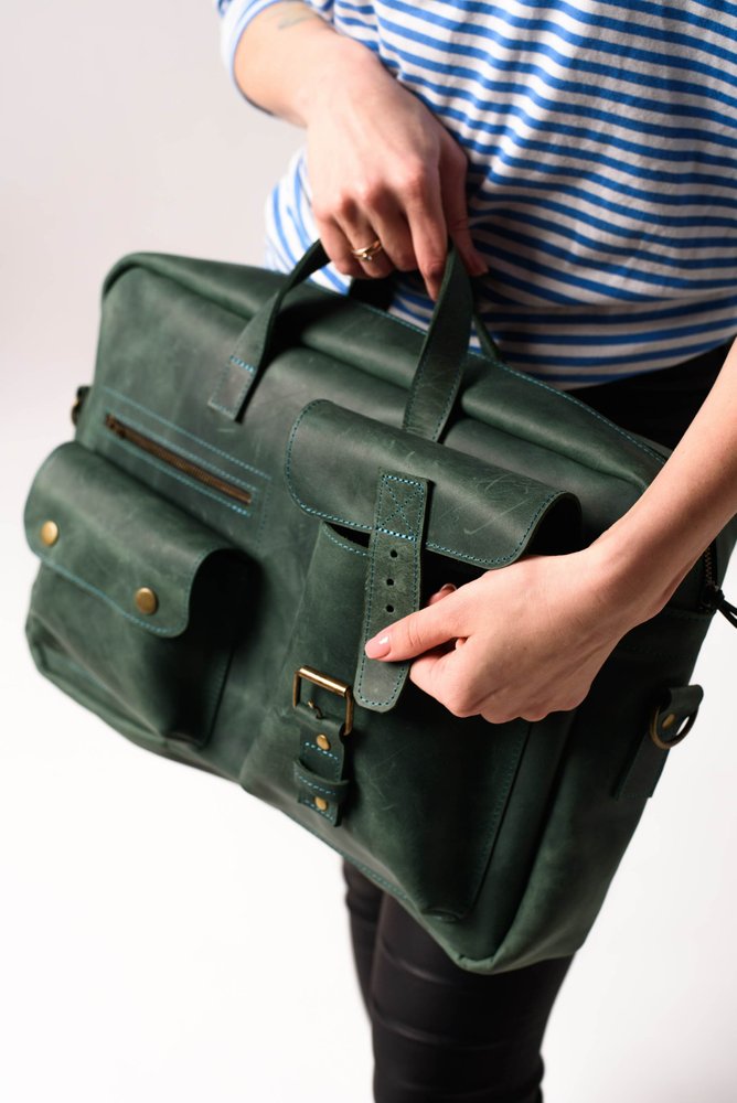 Стильная и функциональная сумка арт. 642 ручной работы из натуральной винтажной кожи зеленого цвета 642_brown Boorbon