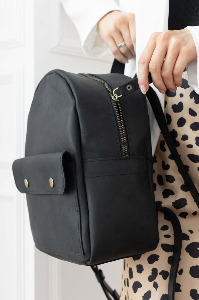 Стильний жіночий міні-рюкзак ручної роботи арт. 519 чорного кольору з натуральної вінтажної шкіри