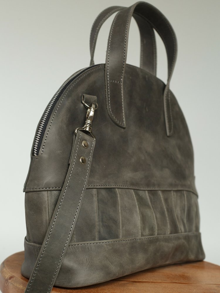Женская сумка бриф кейс арт. Daily из натуральной кожи с винтажным эффектом темно-серого цвета