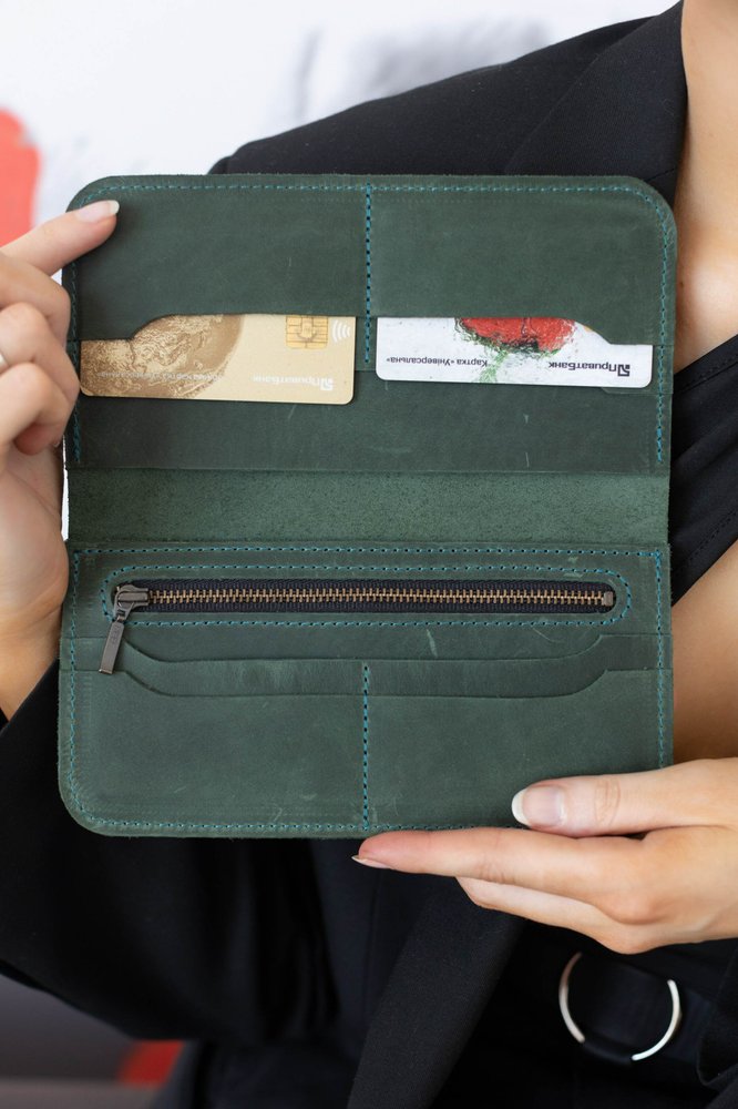 Простое и удобное портмоне ручной работы арт. 206 из натуральной винтажной кожи зеленого цвета 206_red Boorbon