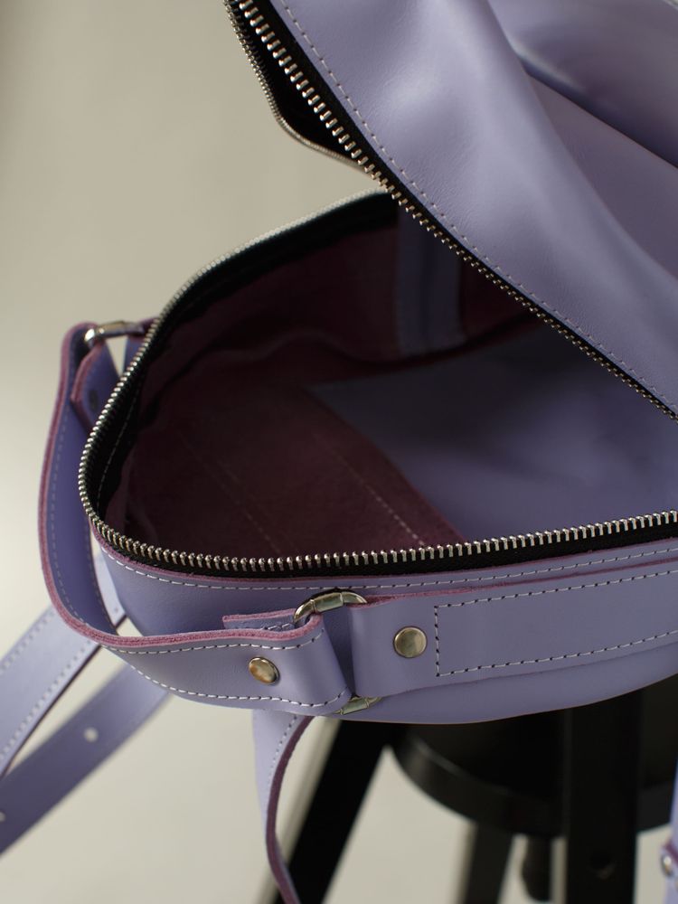 Жіночий міні-рюкзак ручної роботи арт.520 з натуральної шкіри з легким глянцевим ефектом лавандового кольору 520_khaki Boorbon