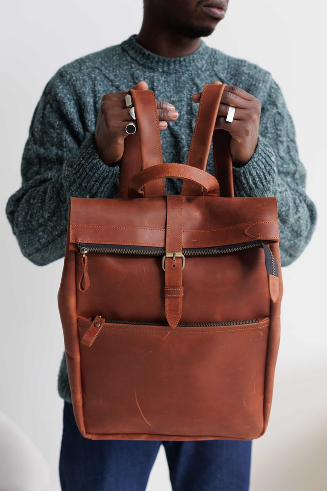 Стильний чоловічий рюкзак ручної роботи арт. Lumber з натуральної вінтажної шкіри коньячного кольору