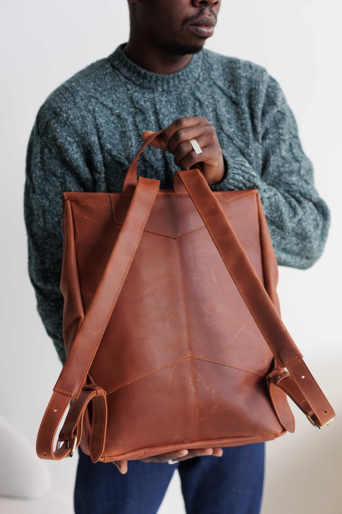 Стильный мужской рюкзак ручной работы арт. Lumber из натуральной винтажной кожи коньячного цвета lumber_cognk Boorbon